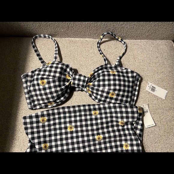 Black & white Gingham high waisted bikini yellow flowers matching sarong NWT - Picture 9 of 13